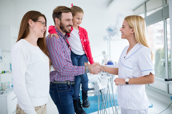 A Family Dentist&#    ;s Guide To Recovering From Tooth Extraction